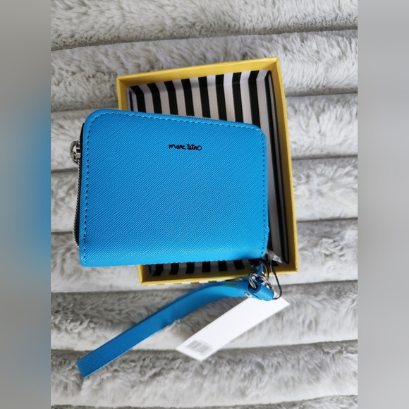 Marc Tetro Schnauzer Blue Wallet Wristlet NWT - Picture 5 of 7